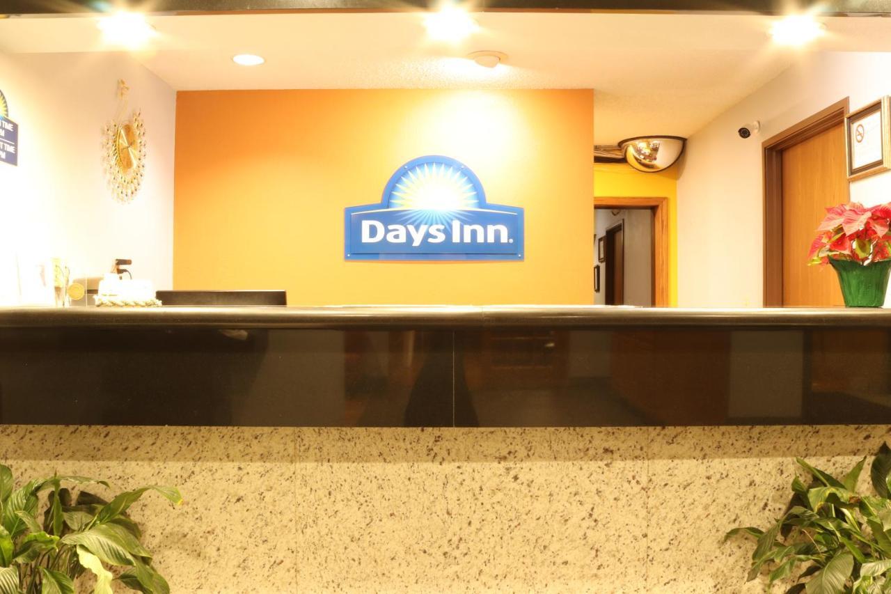 Days Inn By Wyndham Black River Falls - Access To Atv Trail Zewnętrze zdjęcie