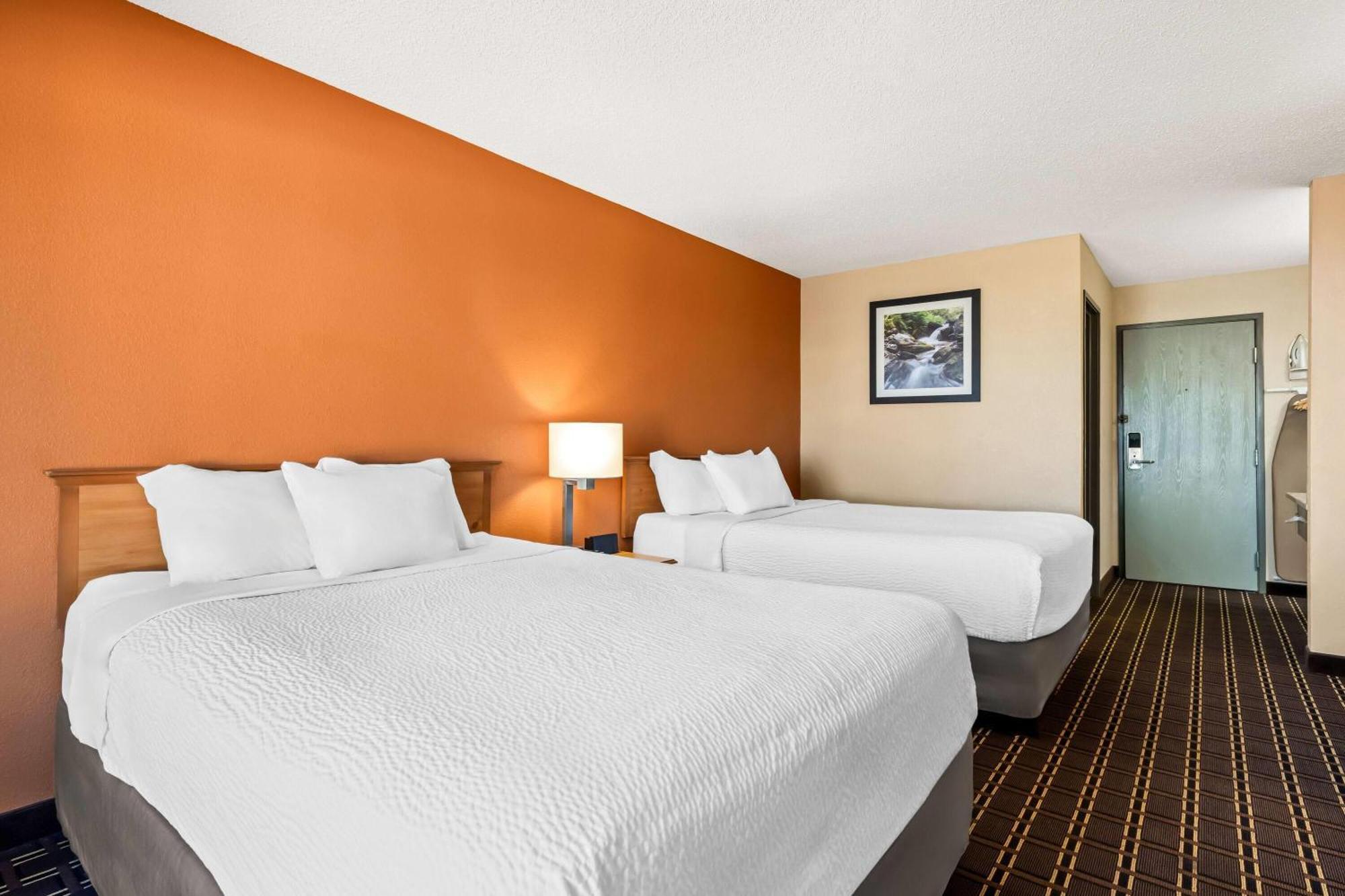 Days Inn By Wyndham Black River Falls - Access To Atv Trail Zewnętrze zdjęcie
